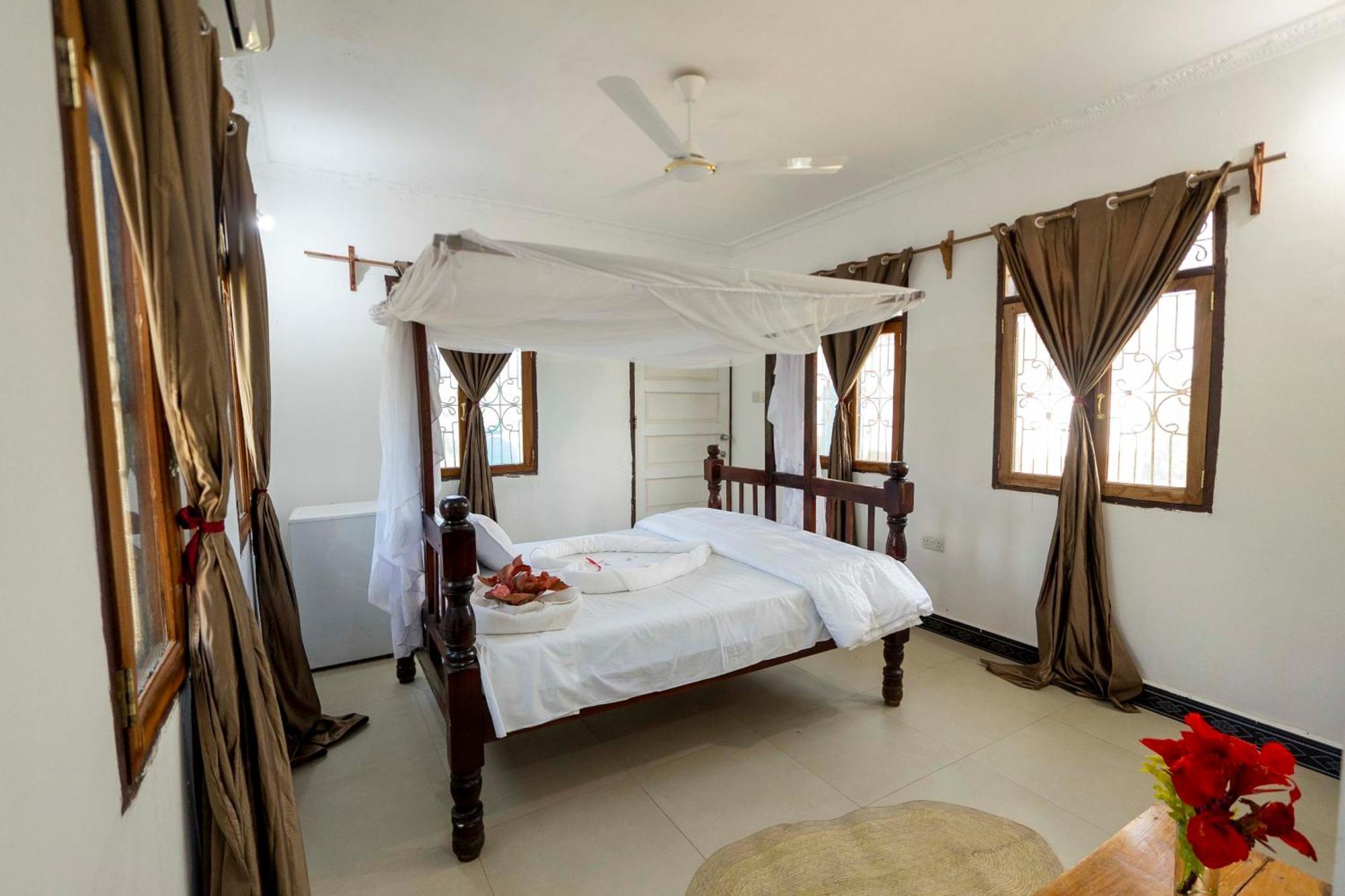 Mangapwani Beach Villa Fujoni 外观 照片